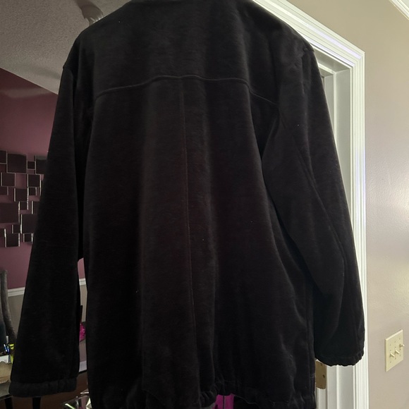 Woman’s Jacket - Picture 2 of 5